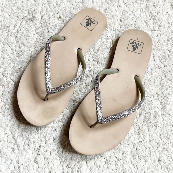 Reef Women's Stargazer Flip-Flops Iridescent Sparkle Size 9 - Picture 1 of 9